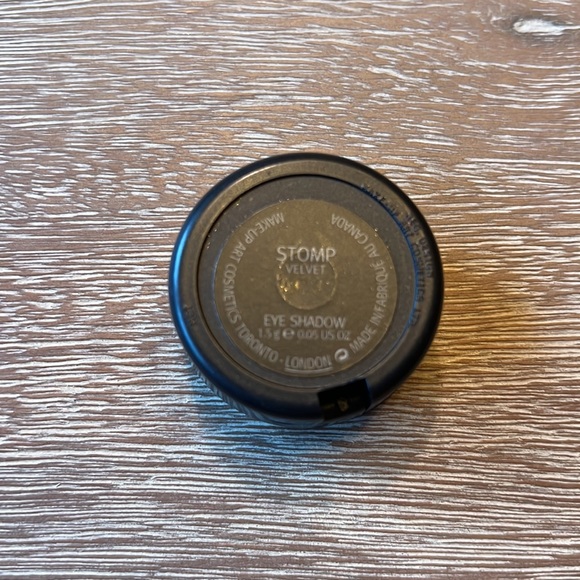 MAC Cosmetics Lot of 4 Eyeshadow - Picture 3 of 9